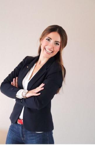 Alexandra Kulla: Baufinanzierung & Bausparen in Auerbach