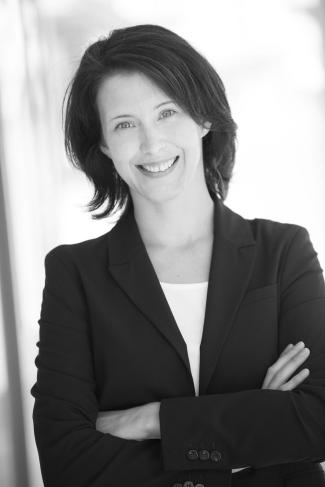 Angela Zeitler: Baufinanzierung & Bausparen in Speichersdorf