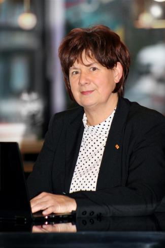 Cornelia Bergmann: Baufinanzierung & Bausparen in Schwerin