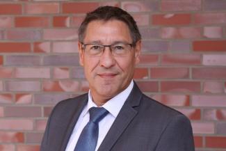 Frank Erdmann: Baufinanzierung & Bausparen in Alpen
