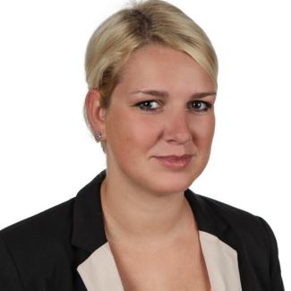Jasmin Hintschich: Baufinanzierung & Bausparen in Holzheim