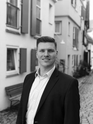 Johannes Kiefer: Baufinanzierung & Bausparen in Ulm