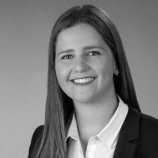 Julia Metzler: Baufinanzierung & Bausparen in Neuerburg