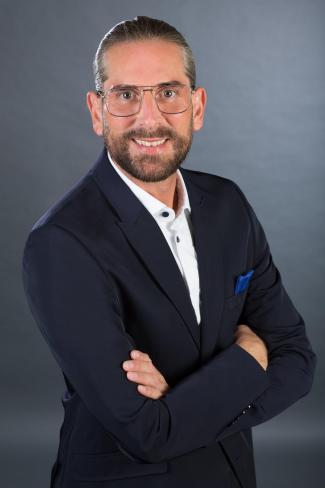 Ronny Röhrle: Baufinanzierung & Bausparen in Karlsruhe