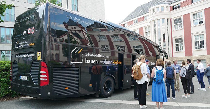 Reger Austausch herrschte zwischen den teilnehmenden Architekten, Stadtplanern und Politikern bei der Fachexkursion „bauen-wohnen-leben“ im Ruhrgebiet. 